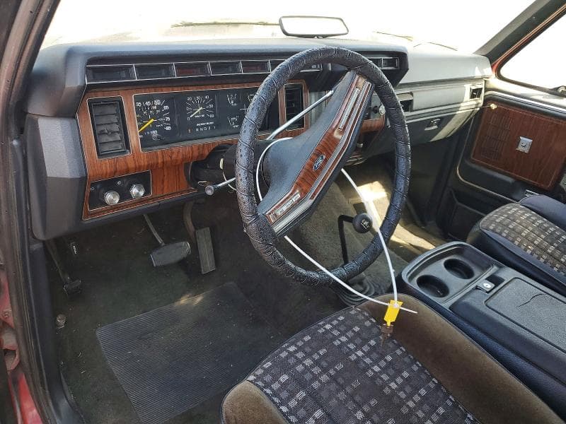 1982 FORD BRONCO U100 8