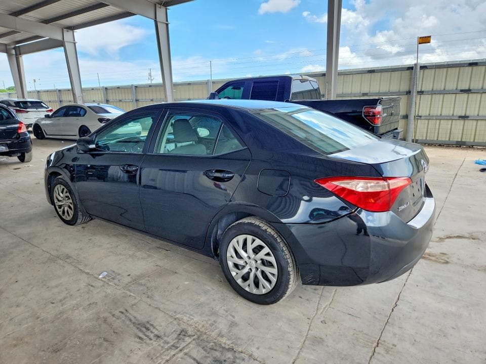 2018 TOYOTA COROLLA LE 2
