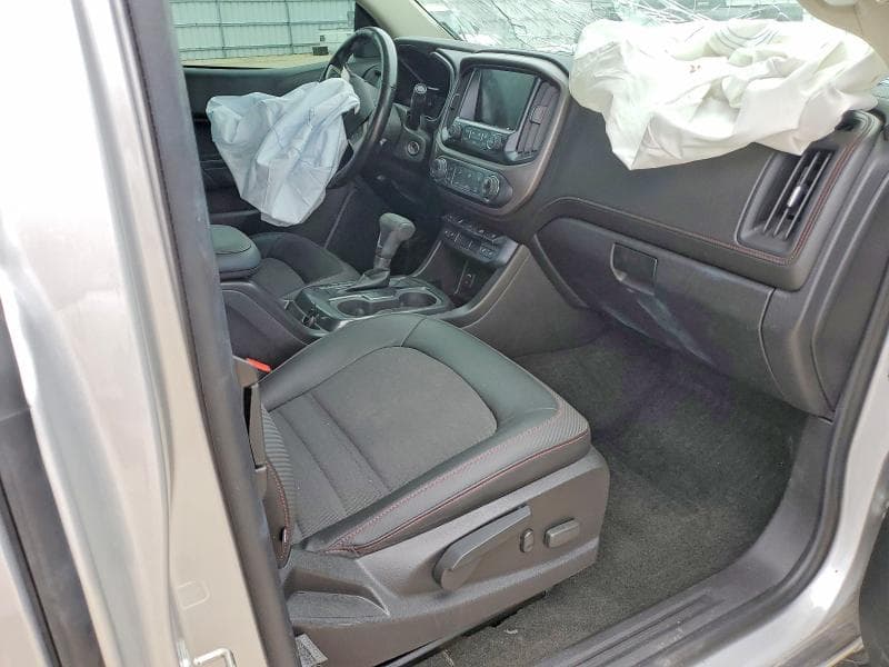 2018 GMC CANYON SLE 8