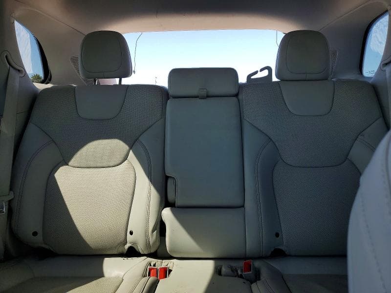 2019 JEEP CHEROKEE LIMITED 10