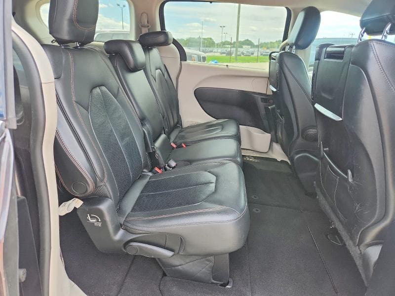 2017 CHRYSLER PACIFICA TOURING L PLUS 11