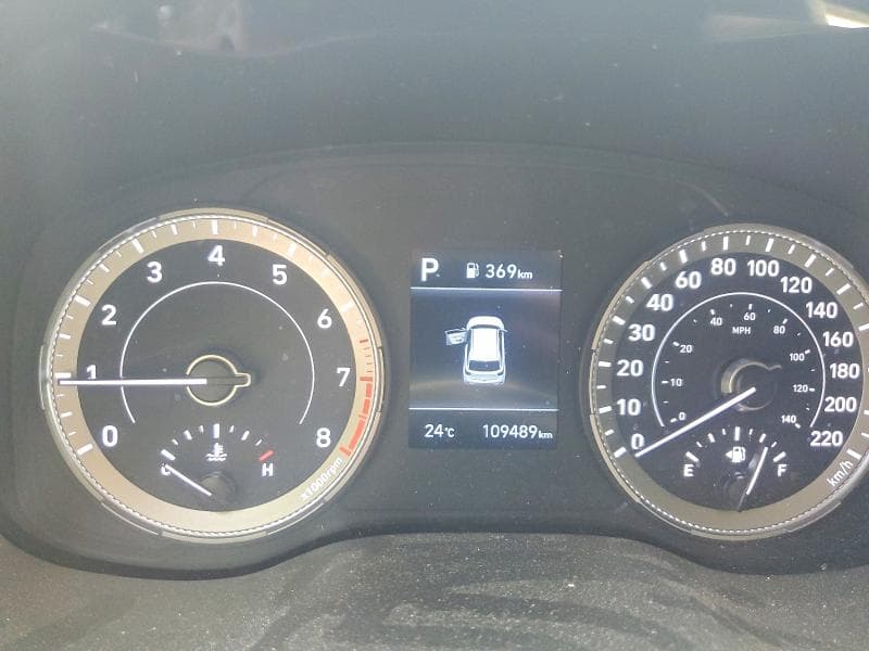 2021 HYUNDAI VENUE SE 9