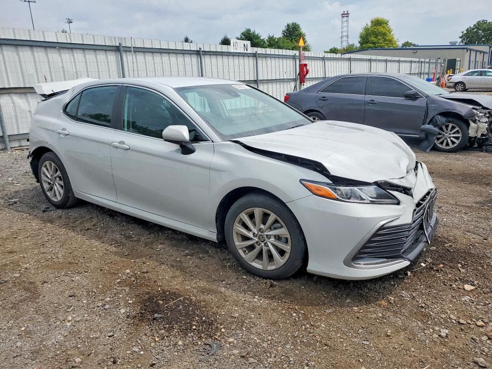 2024 TOYOTA CAMRY LE 4