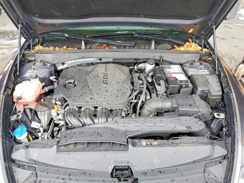 2021 HYUNDAI SONATA SE 11