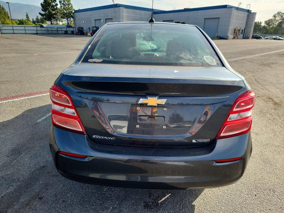 2019 CHEVROLET SONIC PREMIER 6