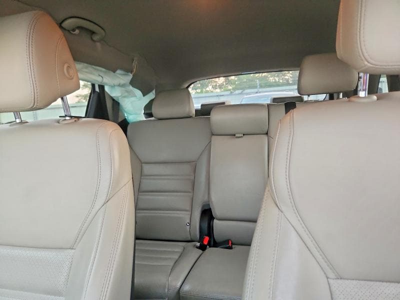 2017 KIA SORENTO EX 10
