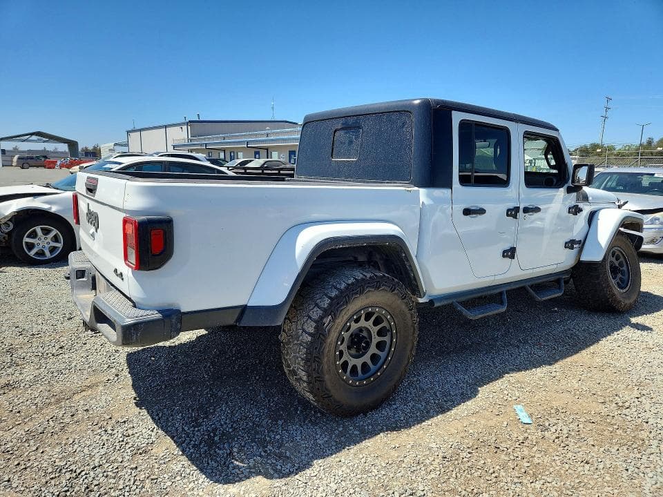 2021 JEEP GLADIATOR SPORT 3