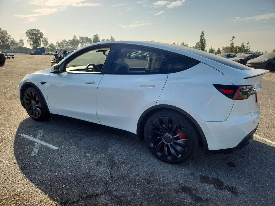 2022 TESLA MODEL Y 2
