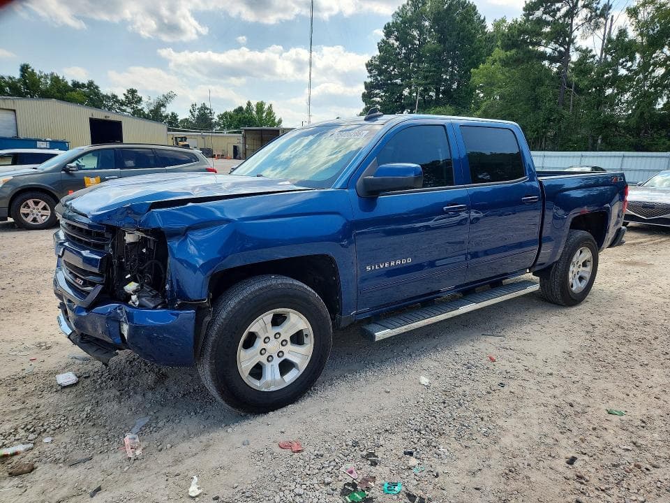 2018 CHEVROLET SILVERADO K1500 LT - 1