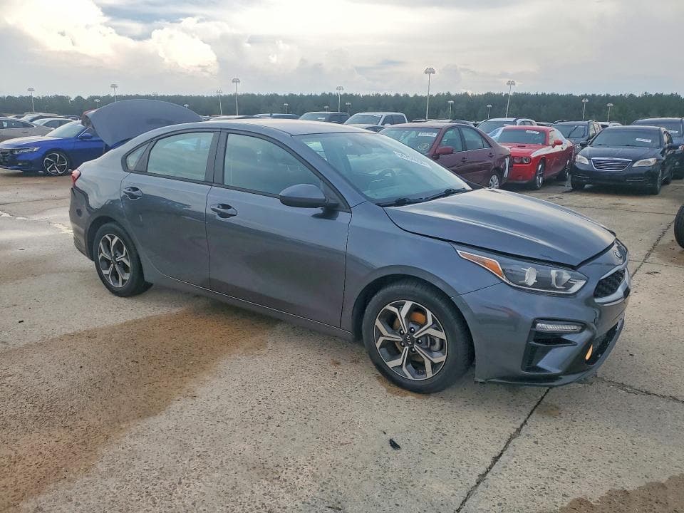 2021 KIA FORTE LXS 4