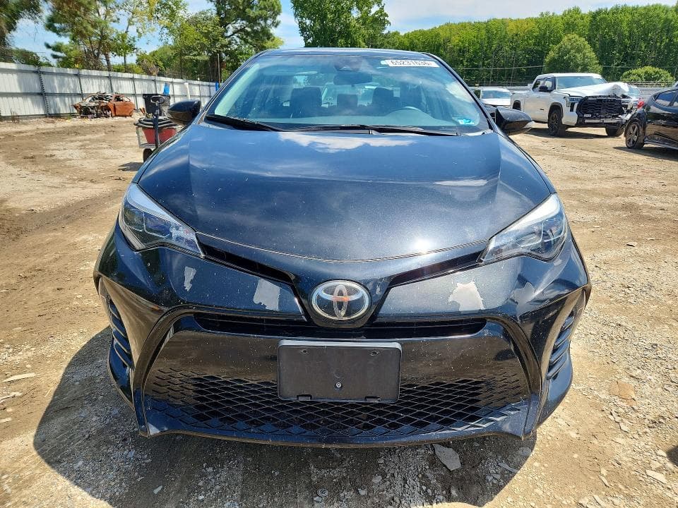 2017 TOYOTA COROLLA SE 5