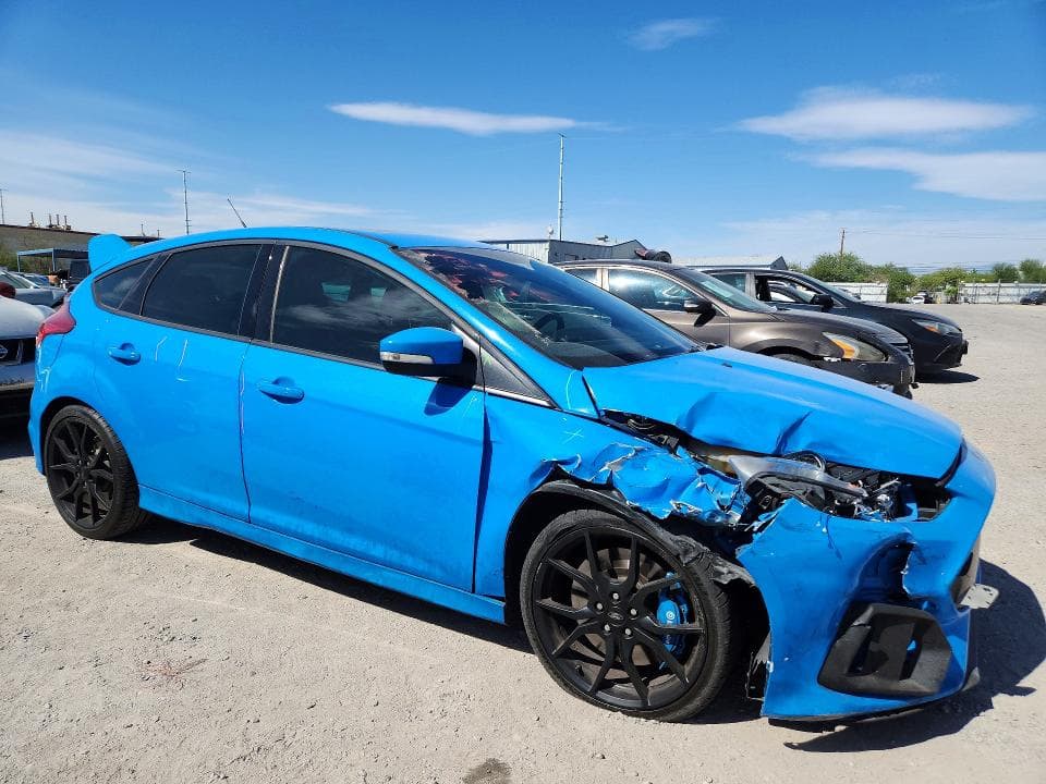 2017 FORD FOCUS RS 4