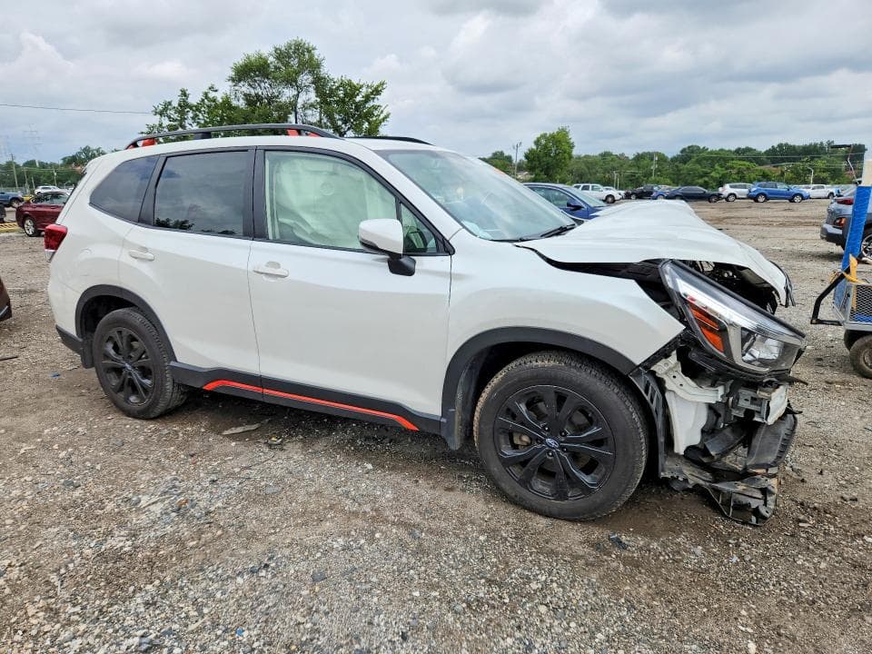 2019 SUBARU FORESTER SPORT 4