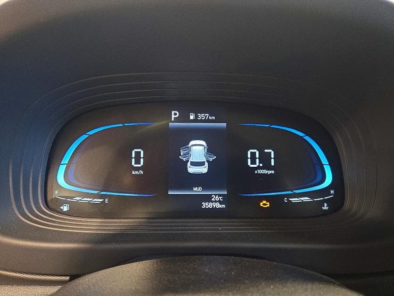 2025 HYUNDAI VENUE SEL 9