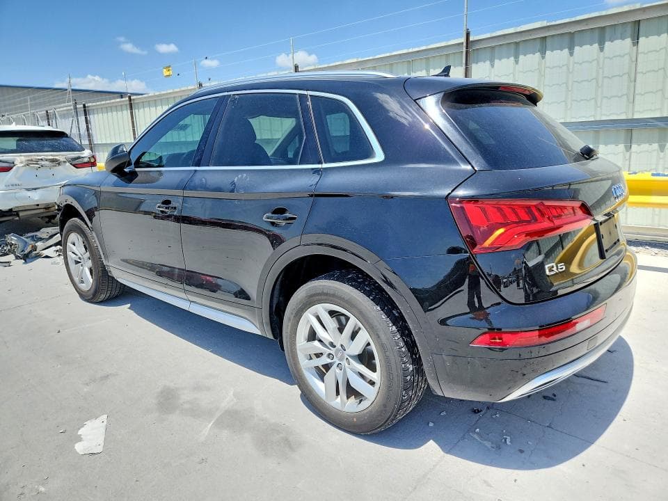 2020 AUDI Q5 PREMIUM 2