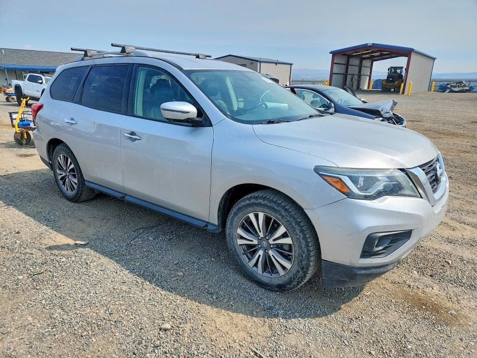 2018 NISSAN PATHFINDER SL 4