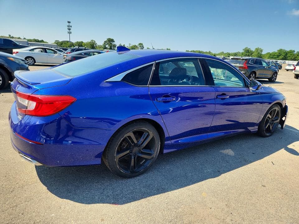 2019 HONDA ACCORD SPORT 3