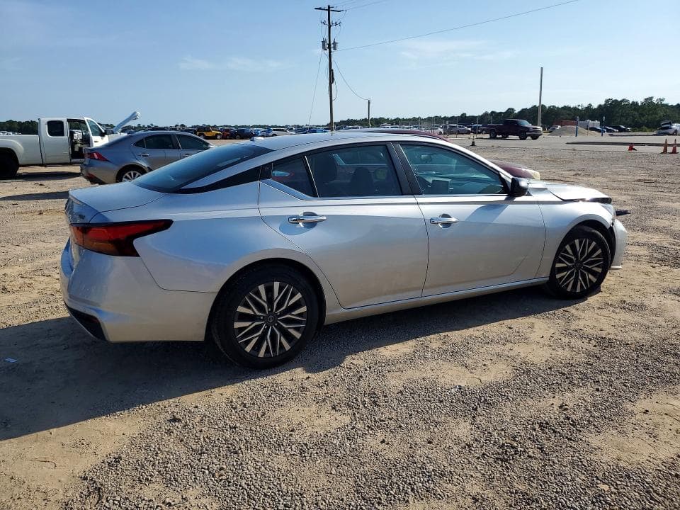 2024 NISSAN ALTIMA SV 3