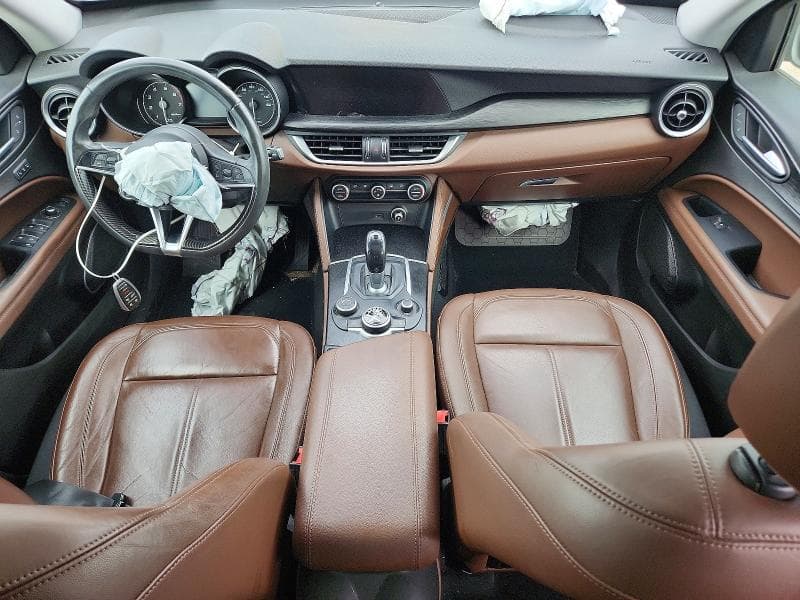 2018 ALFA ROMEO STELVIO 8