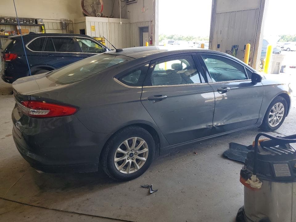 2018 FORD FUSION S 3