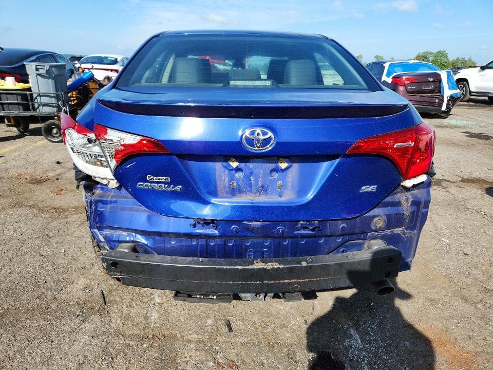 2018 TOYOTA COROLLA SE 6