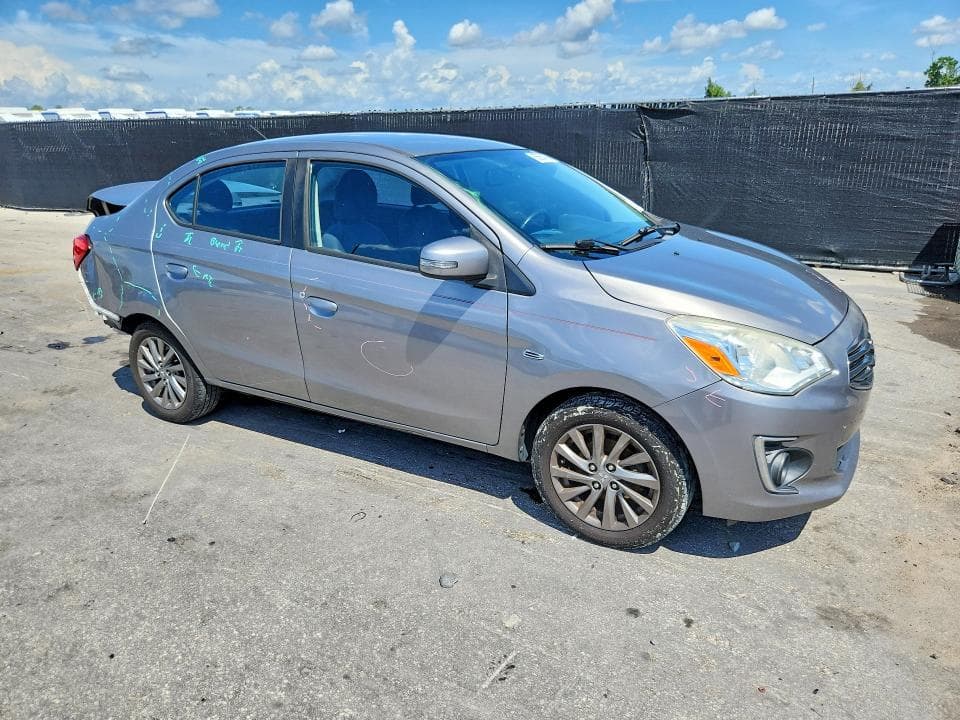 2018 MITSUBISHI MIRAGE G4 SE 4