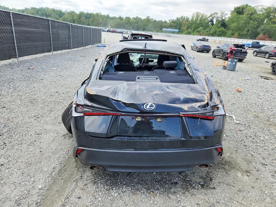 2023 LEXUS IS 300 6