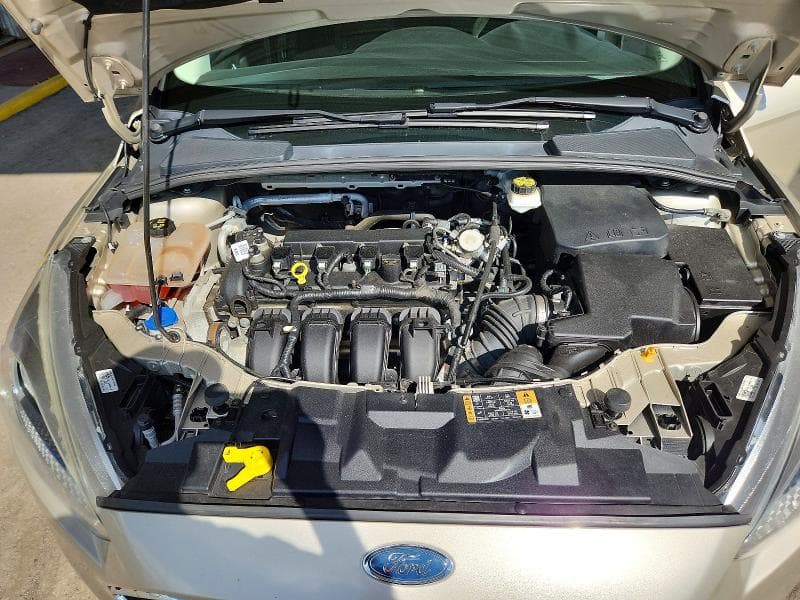 2018 FORD FOCUS SE 11