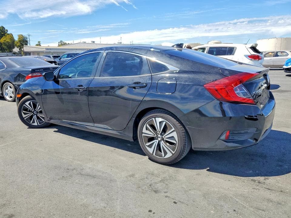 2017 HONDA CIVIC EX 2