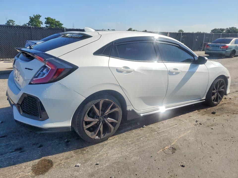 2018 HONDA CIVIC SPORT 3