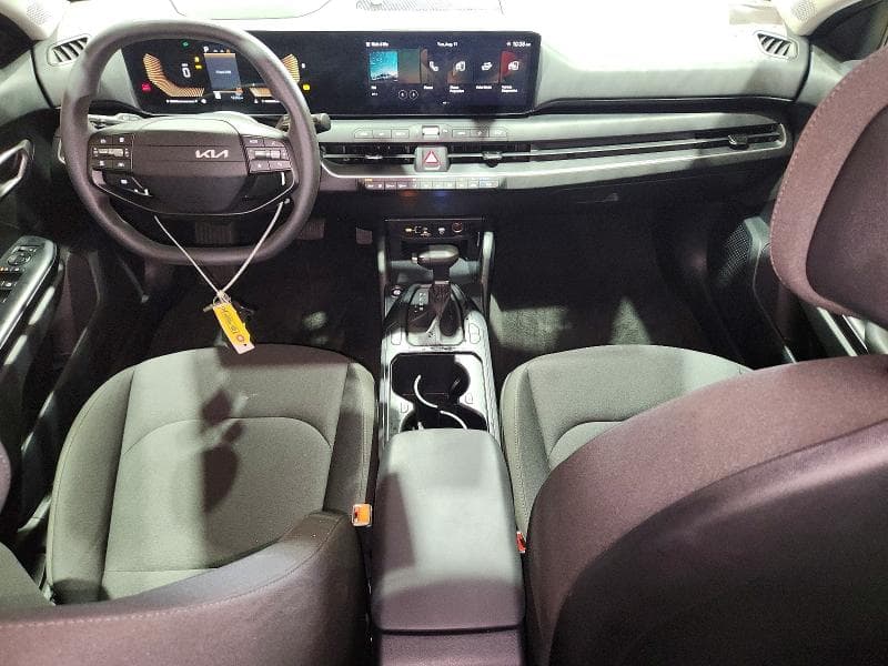 2026 KIA K4 LXS 8