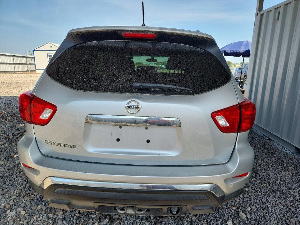 2017 NISSAN PATHFINDER S 6