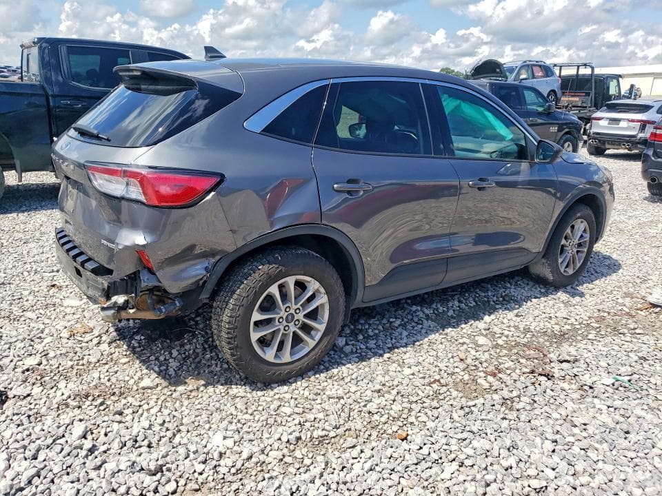2022 FORD ESCAPE SE 3