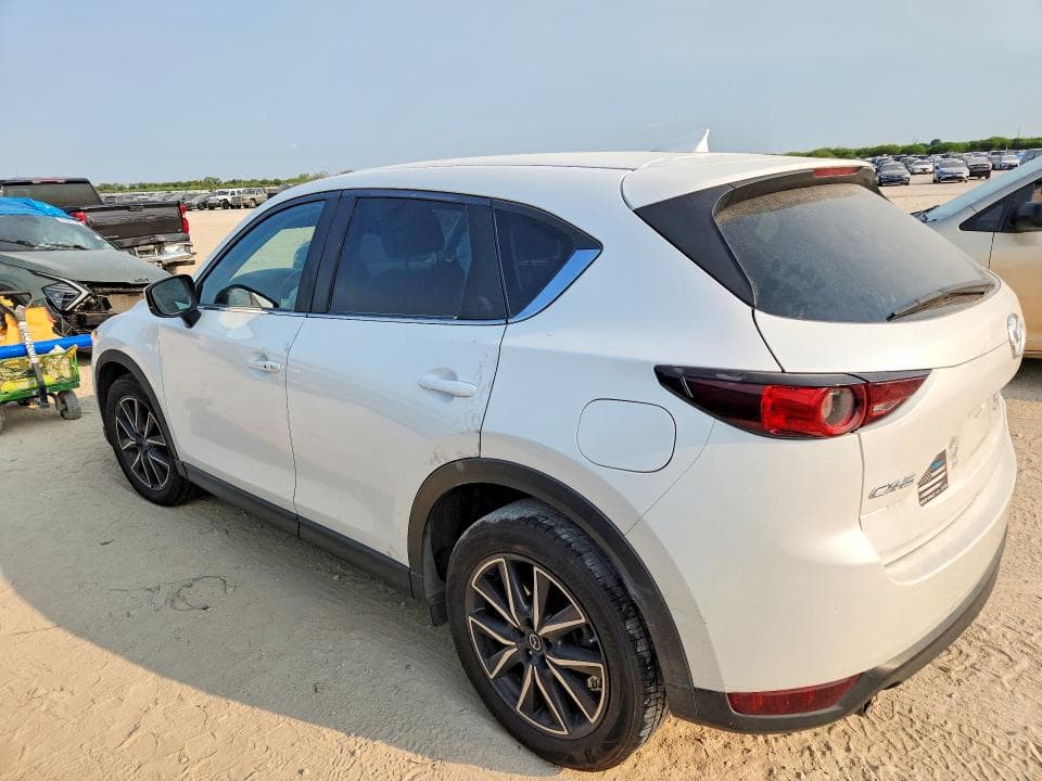 2018 MAZDA CX-5 TOURING 2