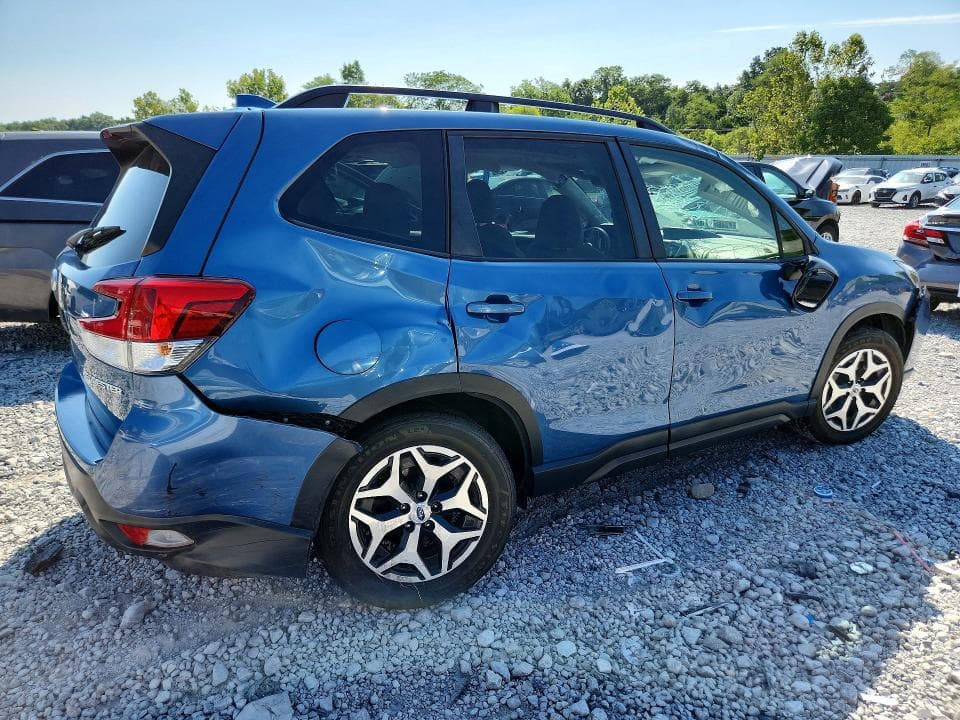 2021 SUBARU FORESTER PREMIUM 3