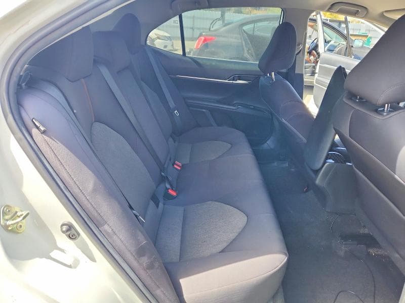 2020 TOYOTA CAMRY LE 10