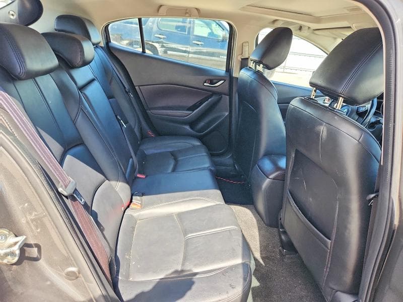 2017 MAZDA 3 TOURING 10