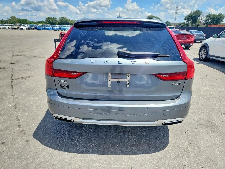 2017 VOLVO V90 CROSS COUNTRY T6 INSCRIPTION 6