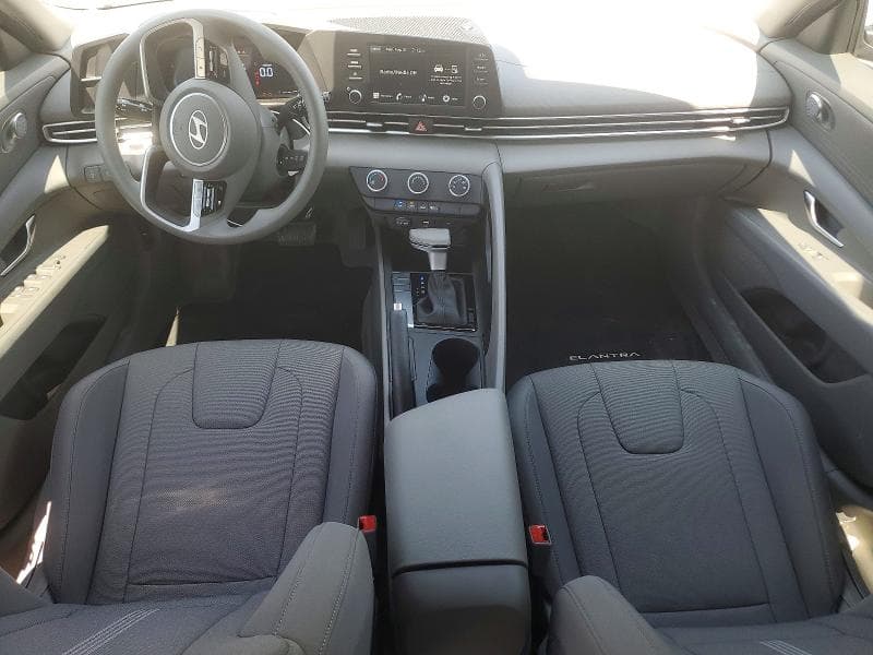 2026 HYUNDAI ELANTRA SE 8