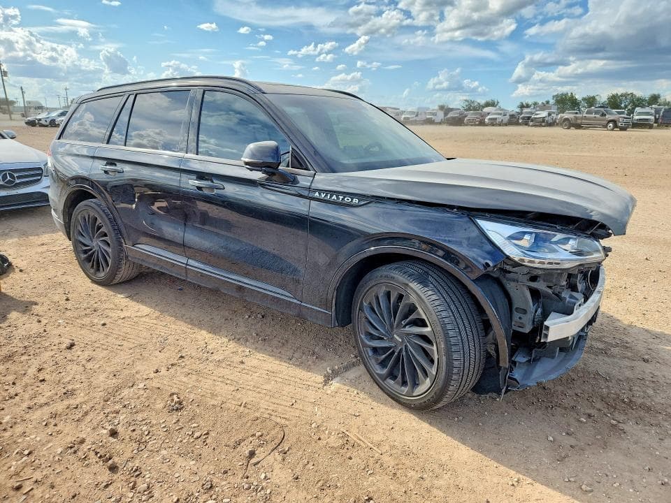 2023 LINCOLN AVIATOR RESERVE 4