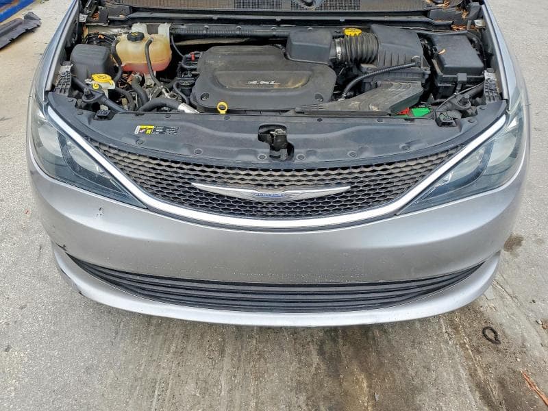2017 CHRYSLER PACIFICA LX 12
