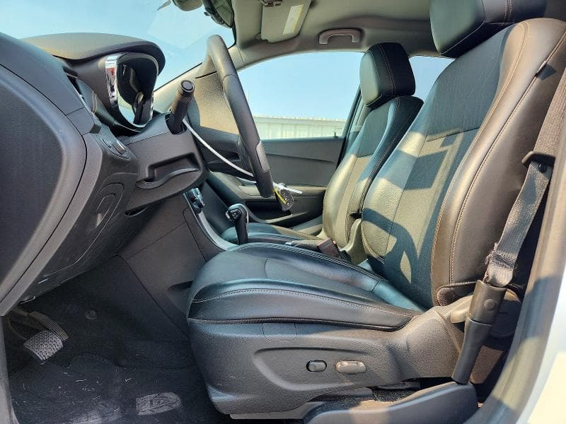 2019 CHEVROLET TRAX 1LT 7