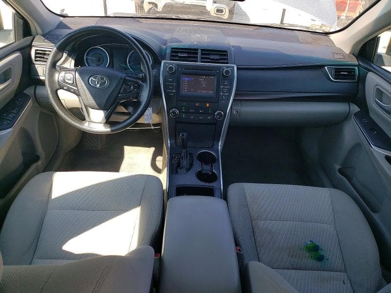 2017 TOYOTA CAMRY LE 8