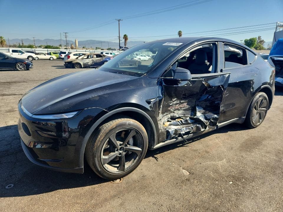 2026 TESLA MODEL Y - 1