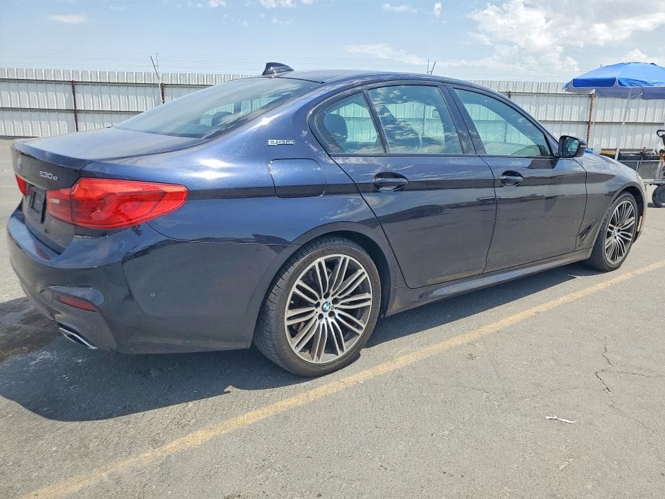 2019 BMW 530E 3