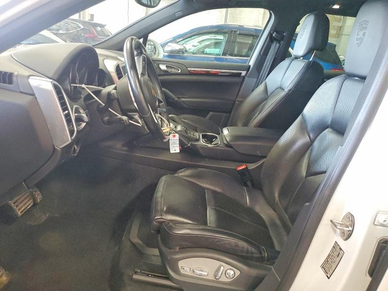 2017 PORSCHE CAYENNE SE HYBRID PLATINUM 7