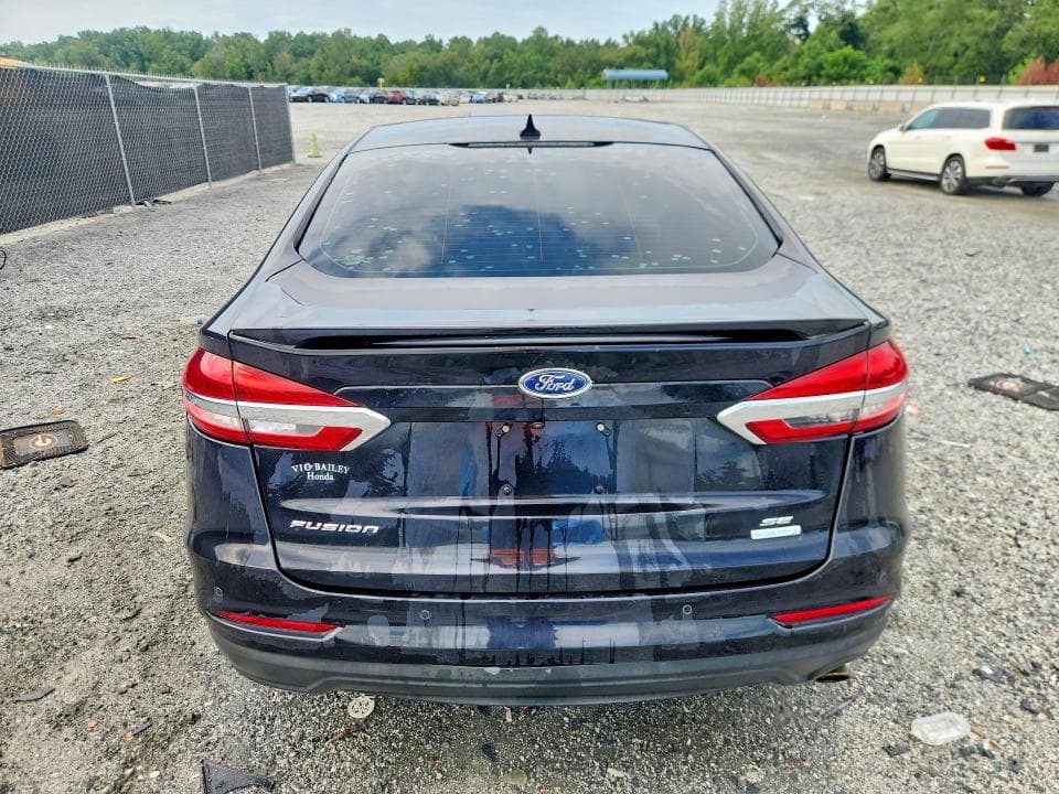 2019 FORD FUSION SE 6