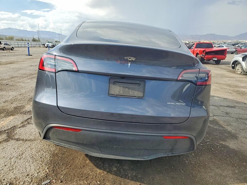 2023 TESLA MODEL Y 6