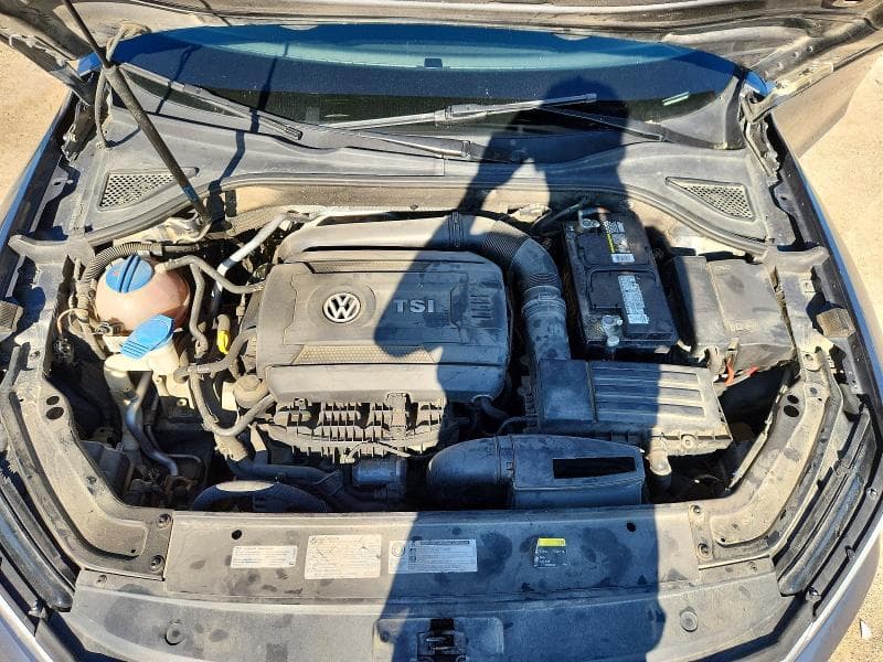 2017 VOLKSWAGEN PASSAT SE 11