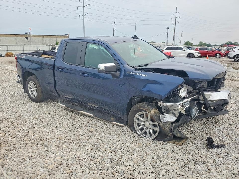 2020 CHEVROLET SILVERADO K1500 LT 4